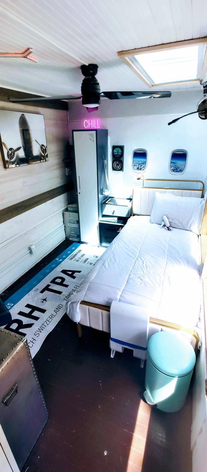 World Solo Travel'S Welcomed At St Pete Home St. Petersburg Dış mekan fotoğraf